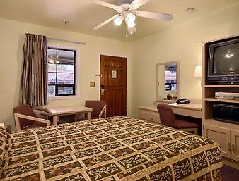 Days Inn Merced Gateway To Yosemite Екстер'єр фото